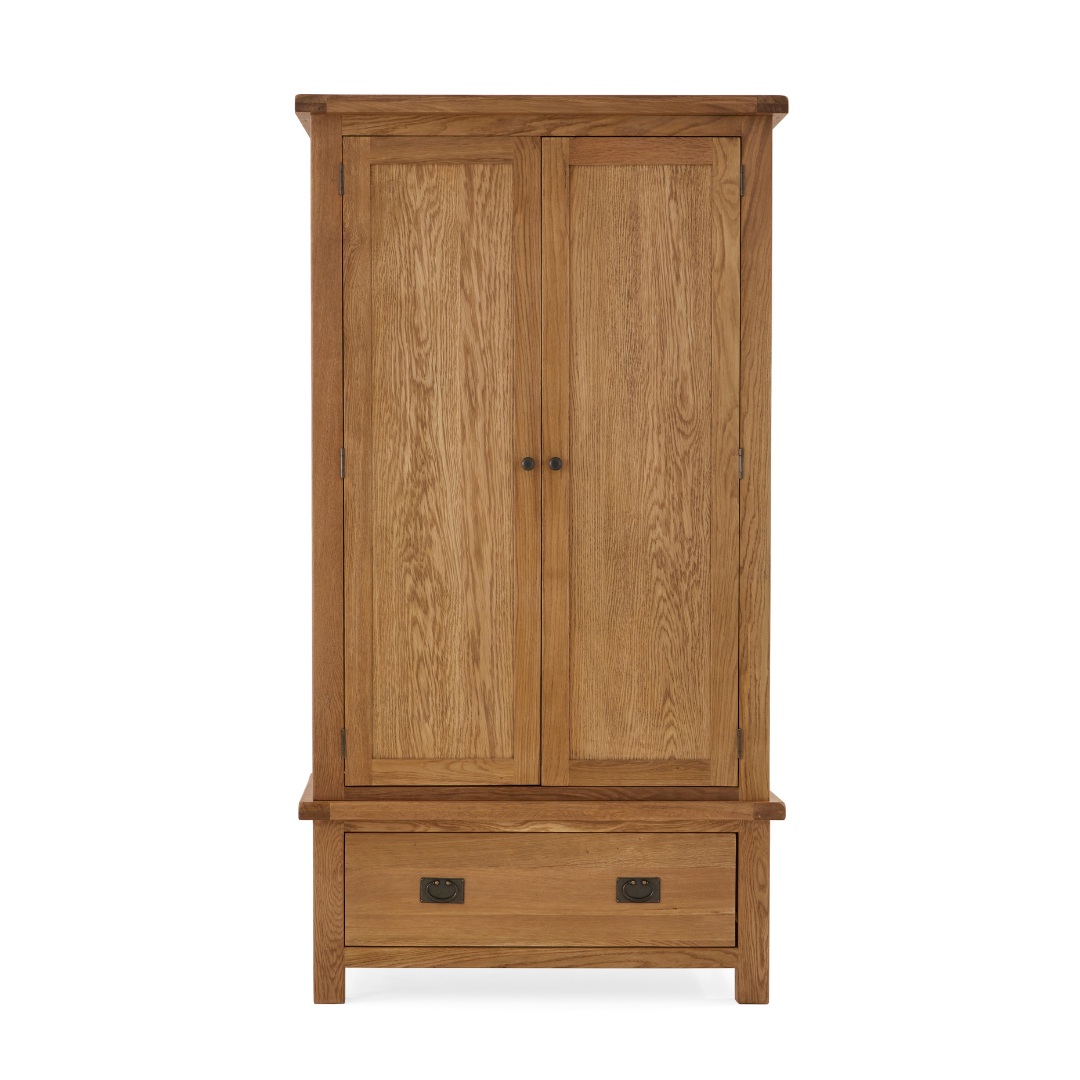 Salisbury Gents Wardrobe