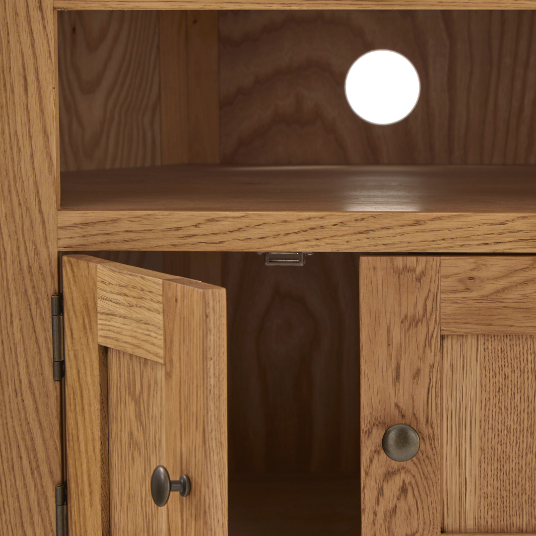 Salisbury Corner TV Unit