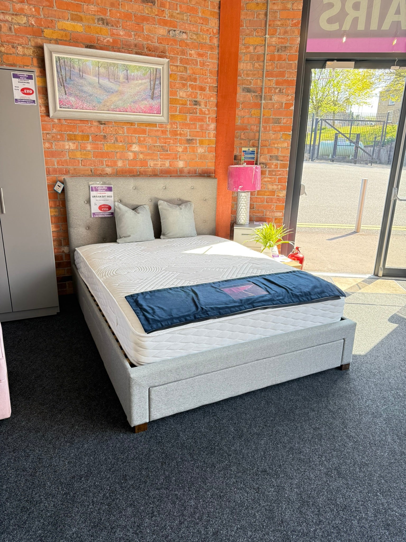 Urban 5ft Bed + Free Mattress