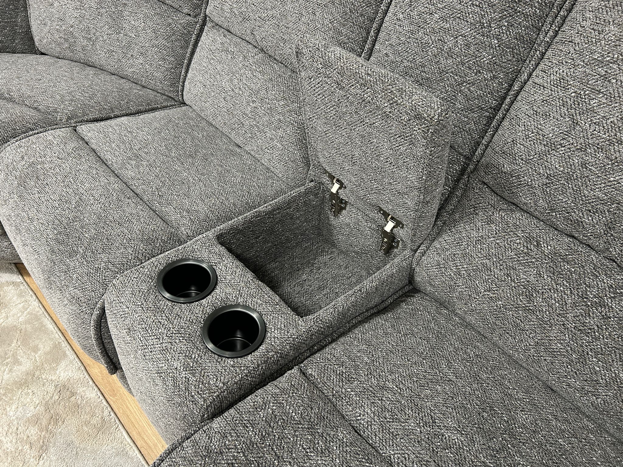 MARNIE CORNER SOFA WITH CONSOLE