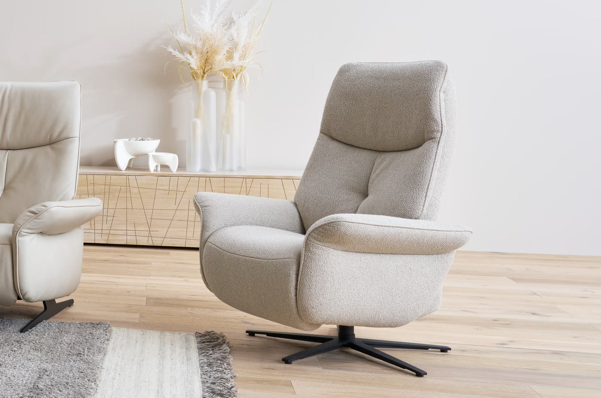 Loona Recliner