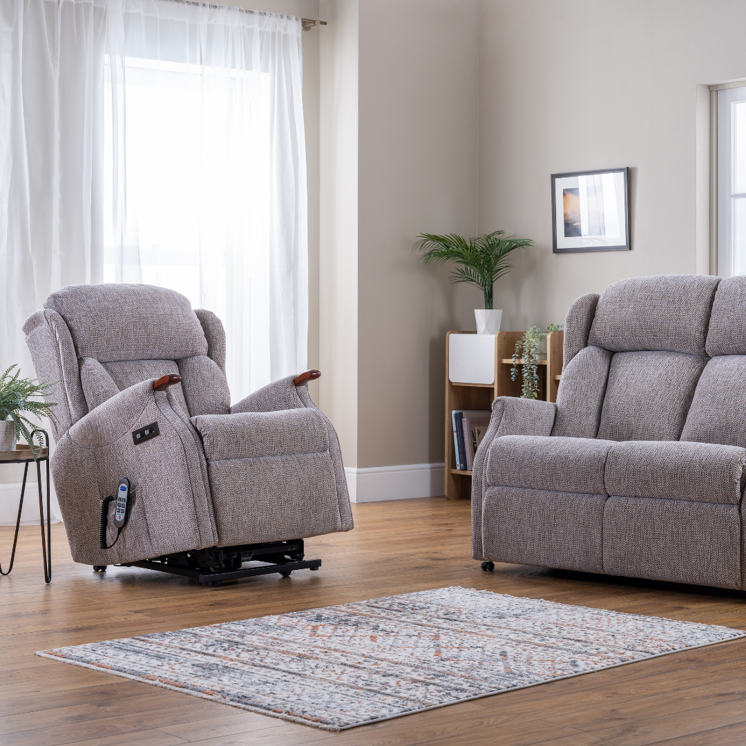 Canterbury Riser Recliner