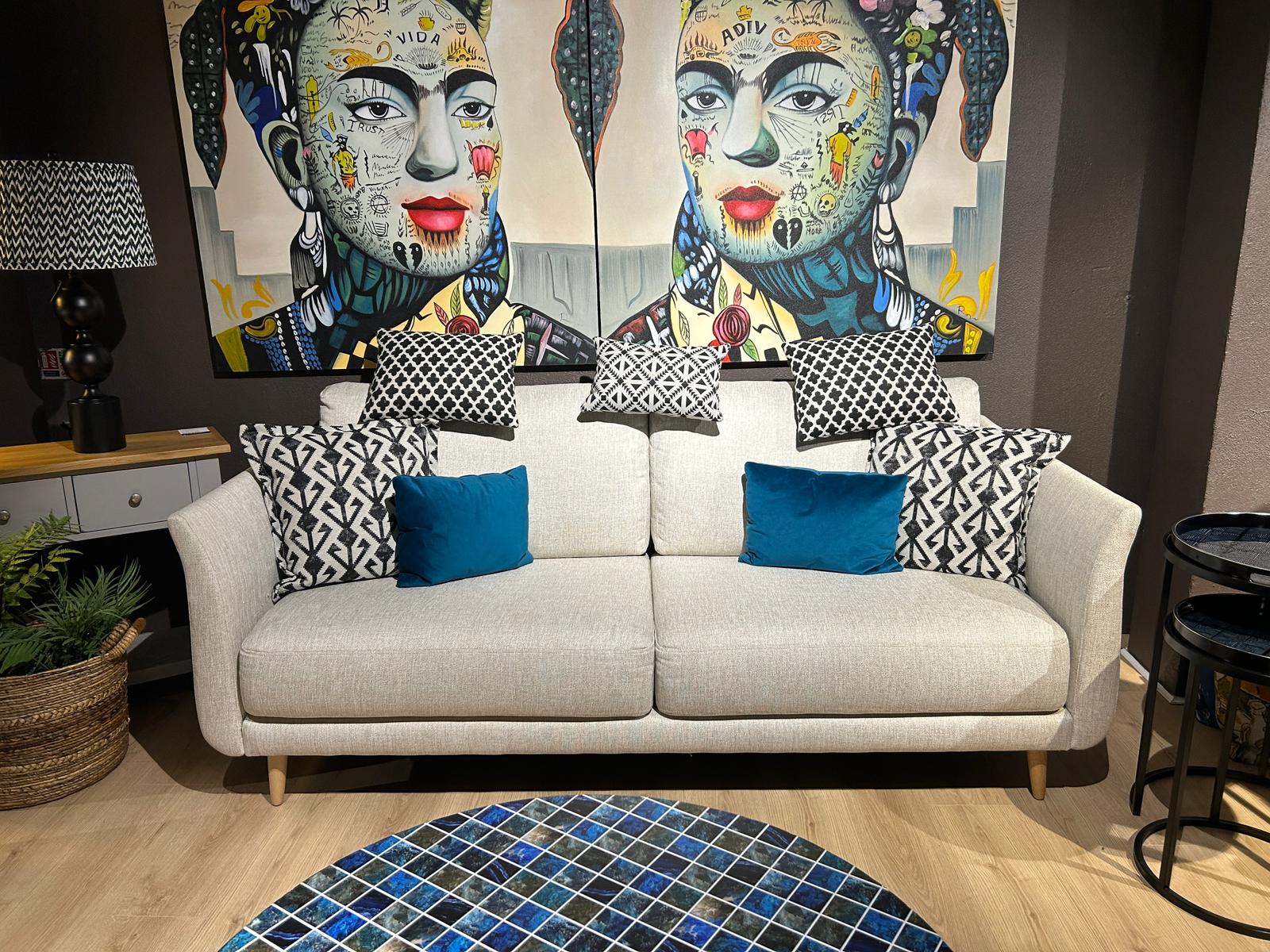FAMA, Helsinki Sofa