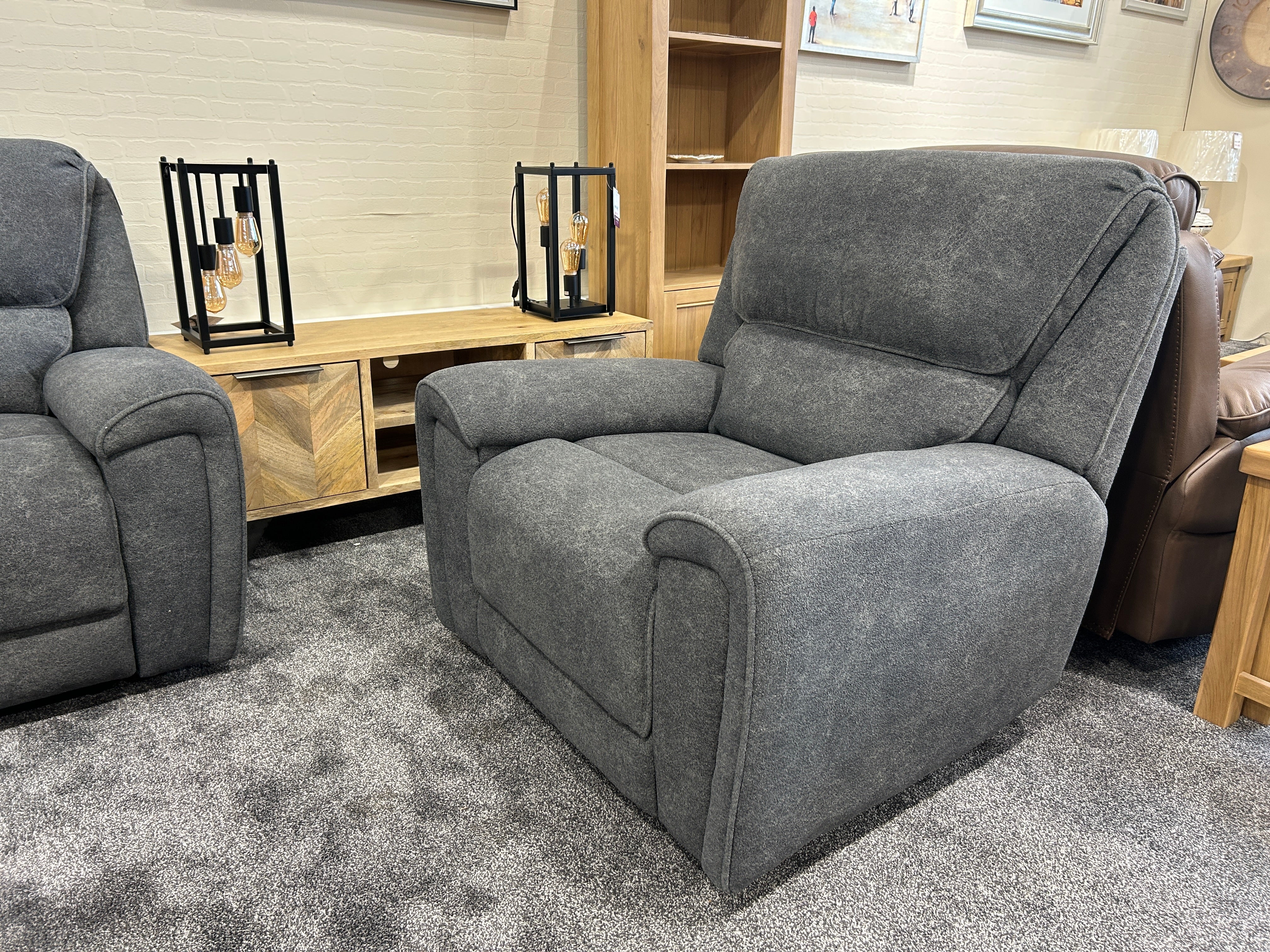 Hutton Electric Recliners - 3.2.1 - Connollys Of Moy