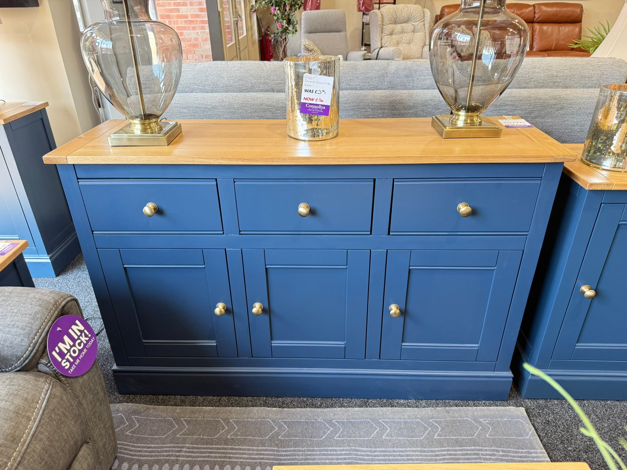Winchester Large sideboard