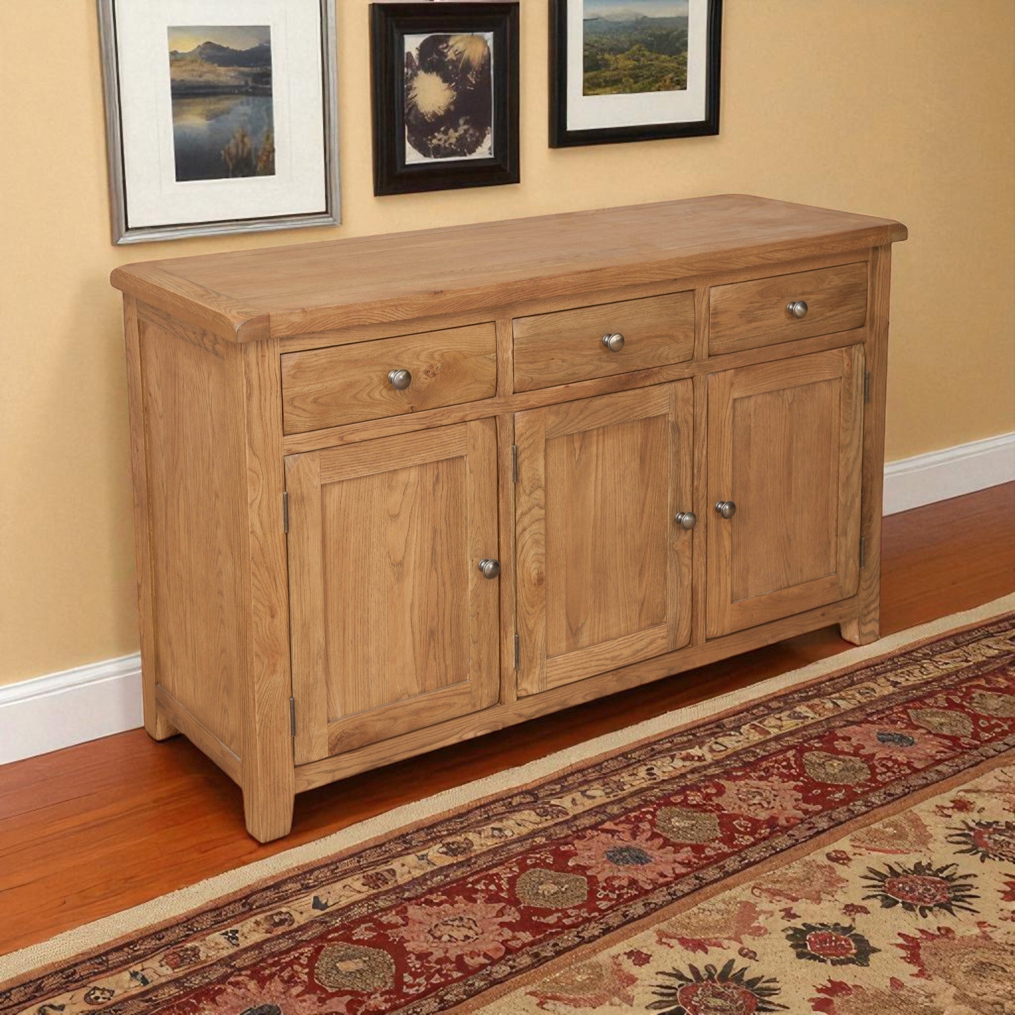 MELBOURNE COUNTRY 3 DOOR SIDEBOARD