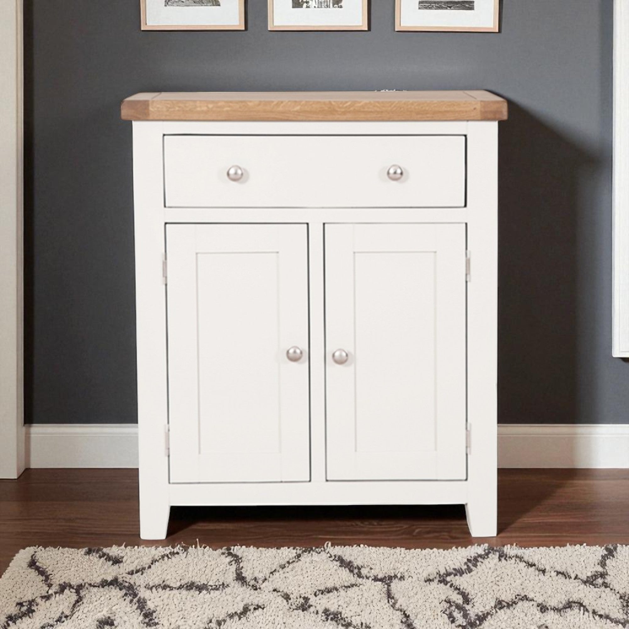MELBOURNE WHITE HALL CABINET