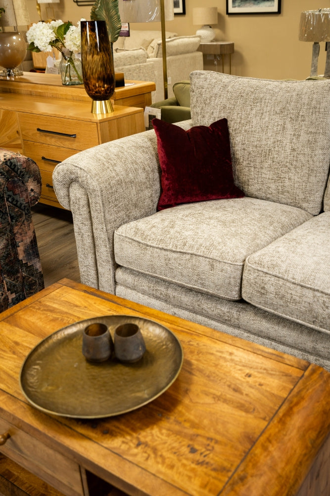 TITAN 2 + SNUGGLER - Connollys Of Moy