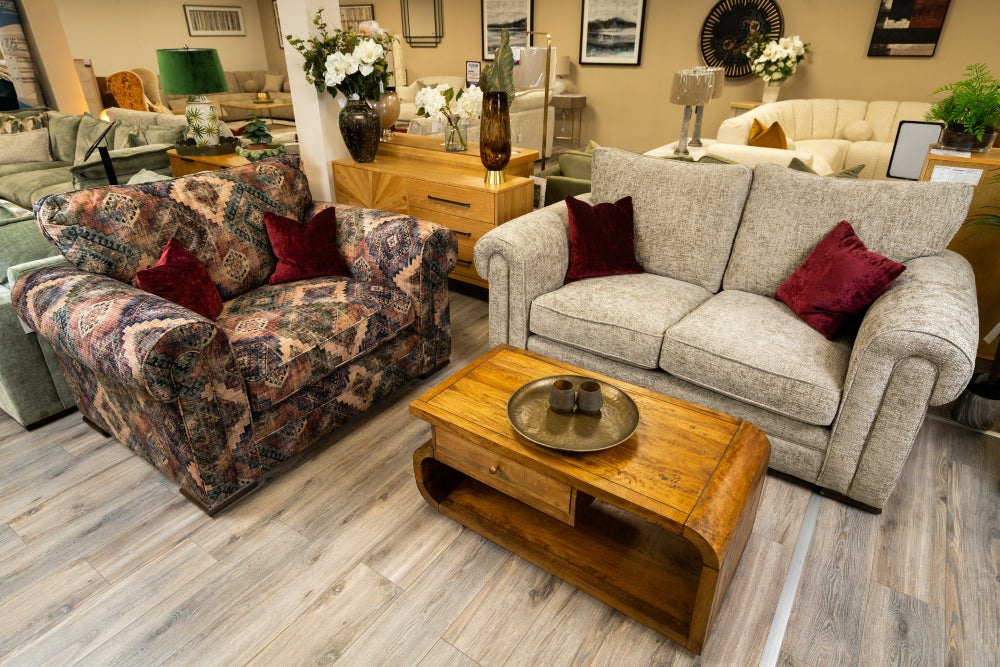 TITAN 2 + SNUGGLER - Connollys Of Moy