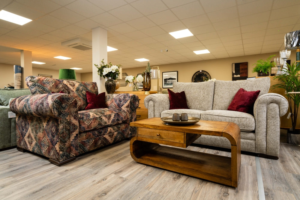 TITAN 2 + SNUGGLER - Connollys Of Moy